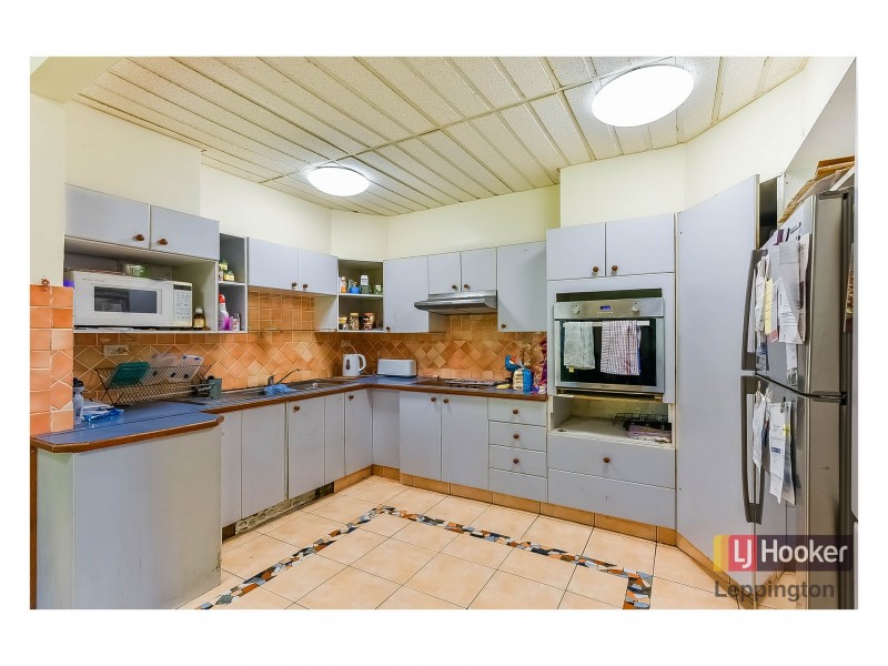 235 Tenth Avenue, Austral NSW 2179