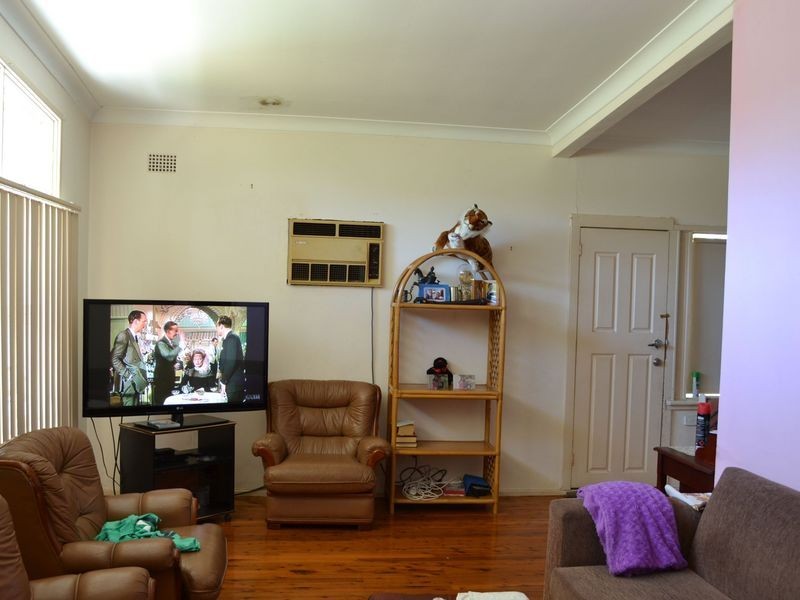 71 Ninth Avenue, Austral NSW 2179
