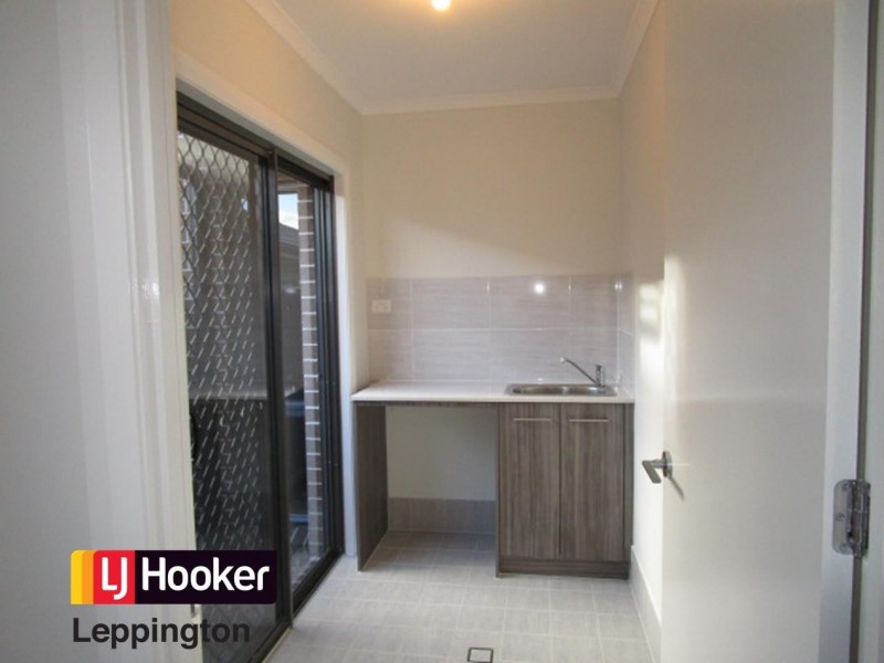 13 Glycine Street, Denham Court NSW 2565