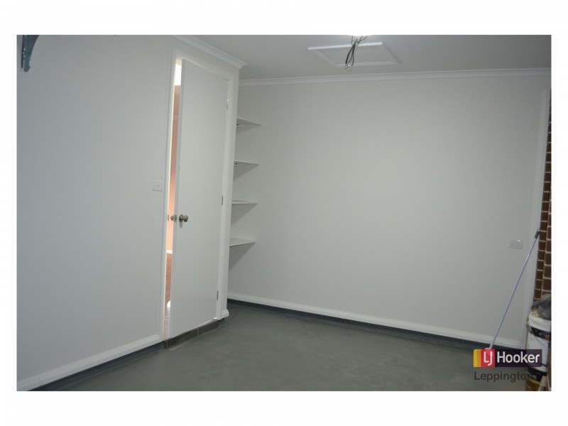 13 Glycine Street, Denham Court NSW 2565