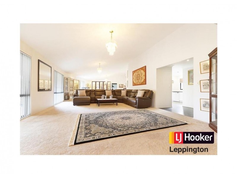 16 Curtis Lane, Catherine Field NSW 2557