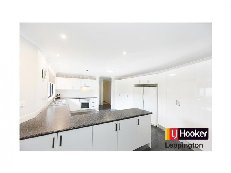 16 Curtis Lane, Catherine Field NSW 2557