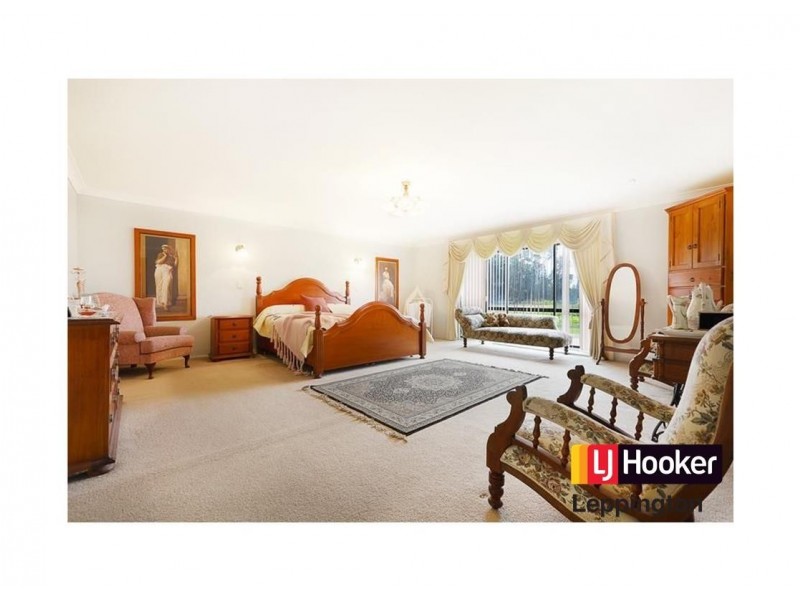 16 Curtis Lane, Catherine Field NSW 2557