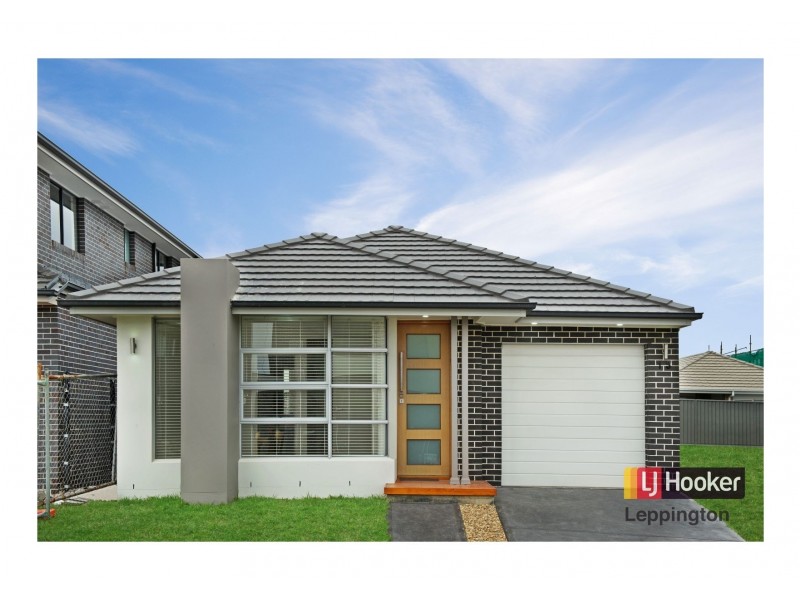 13 Stonecrop Street, Denham Court NSW 2565