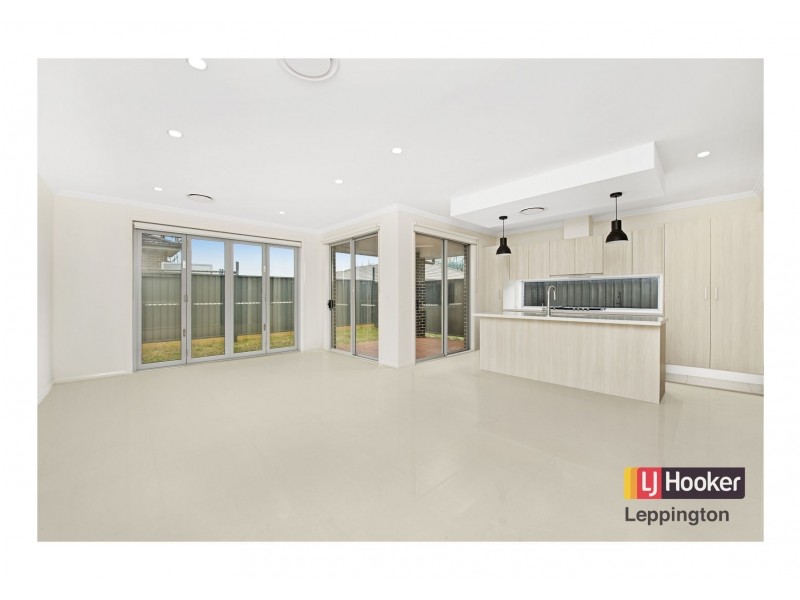 13 Stonecrop Street, Denham Court NSW 2565