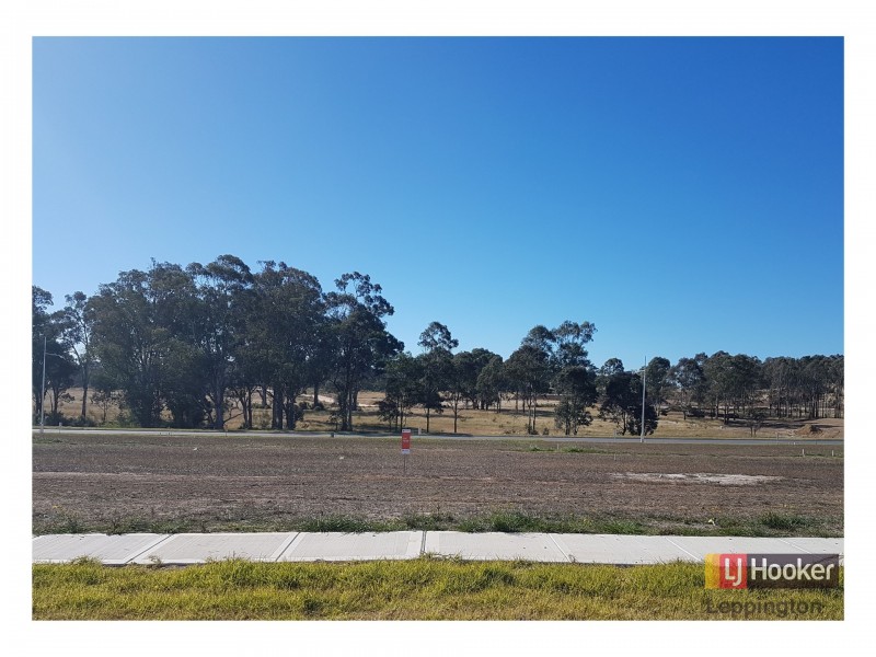 41 Brooklime Crescent, Denham Court NSW 2565