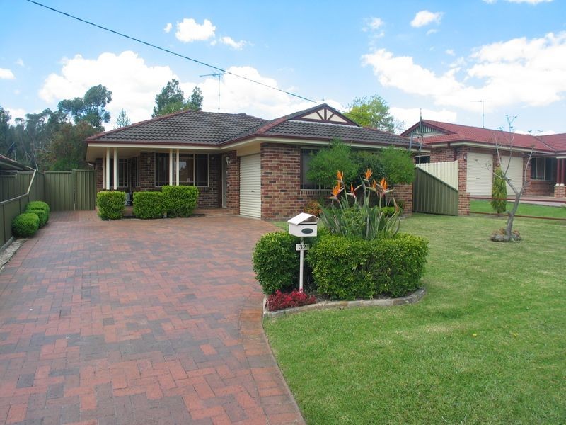 The Oaks NSW 2570