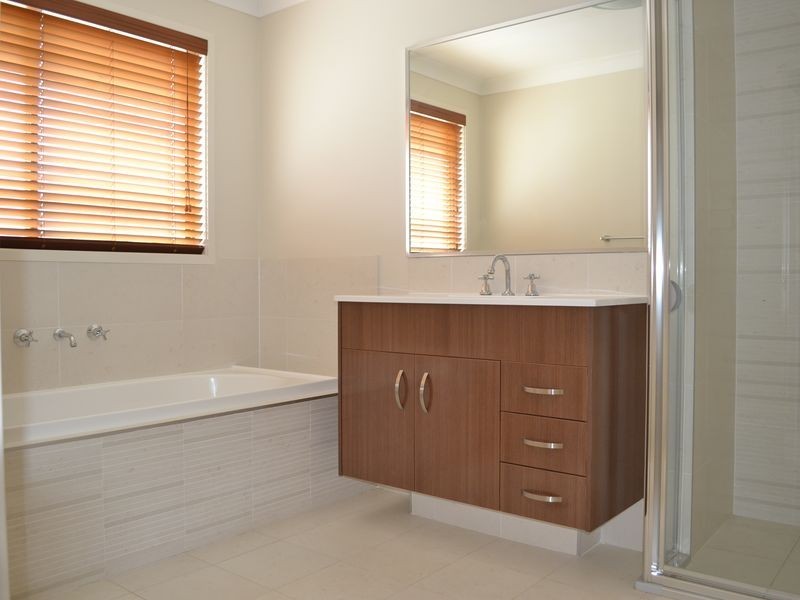 12 Ancona Avenue, Spring Farm NSW 2570