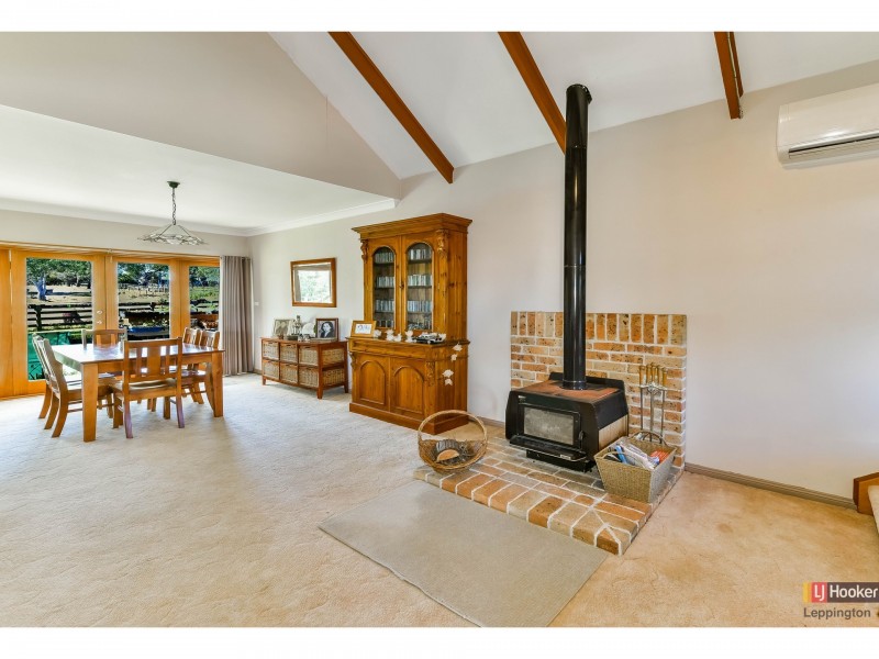 115 Whitaker Road, Rossmore NSW 2557