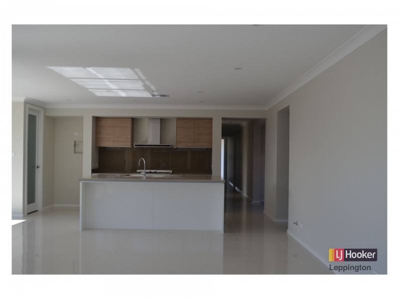 1 Antico Way, Oran Park NSW 2570
