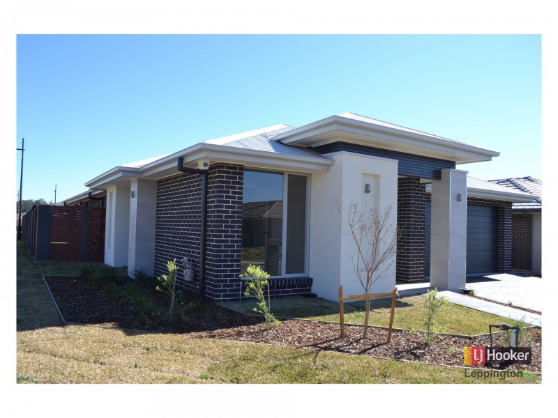 1 Antico Way, Oran Park NSW 2570