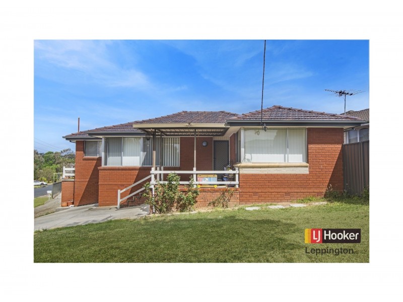 2 Randolph Street, Campbelltown NSW 2560