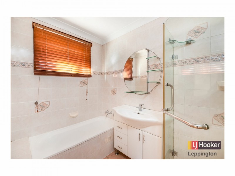 13 Columbia Street, Kearns NSW 2558