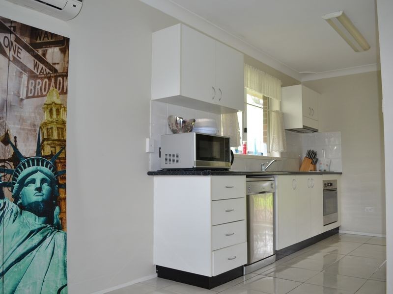 40 Semillon Crescent, Eschol Park NSW 2558