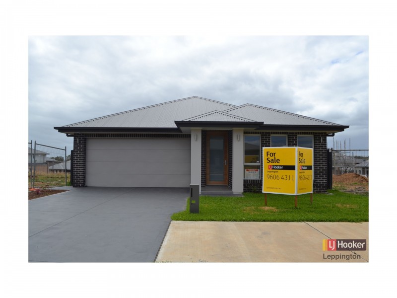 214 Village Circuit, Gregory Hills NSW 2557