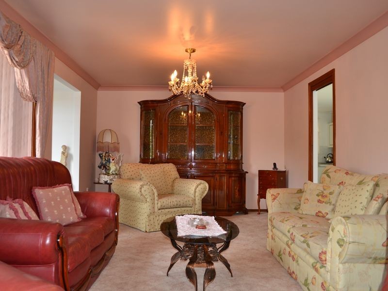 33 Oliveri Crescent, Green Valley NSW 2168