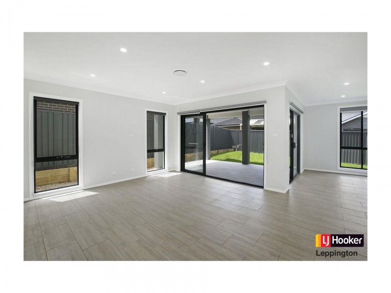 13 Cub Street, Leppington NSW 2179