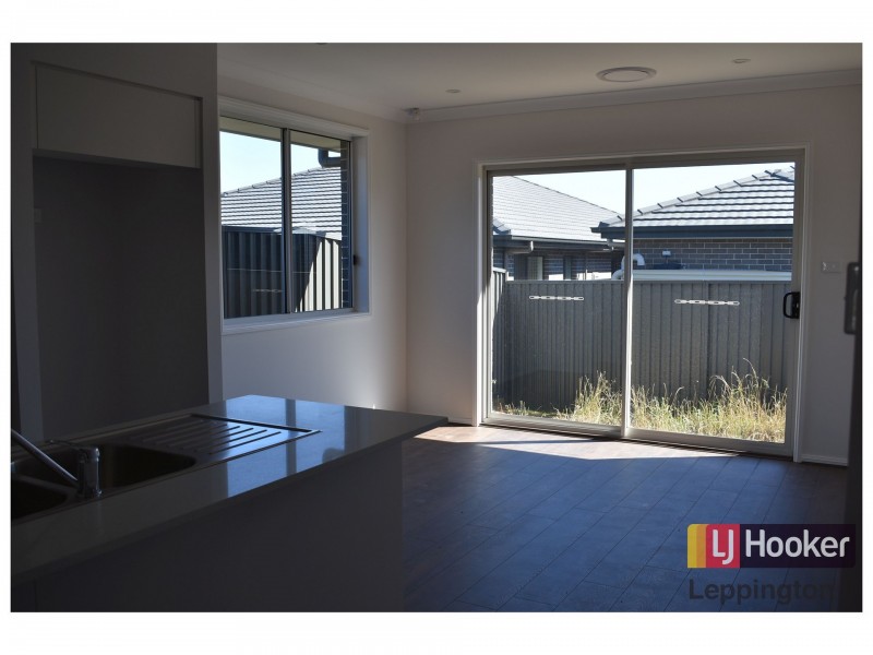 23 Fanflower Avenue, Denham Court NSW 2565