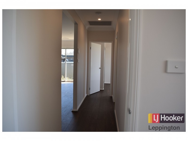 23 Fanflower Avenue, Denham Court NSW 2565