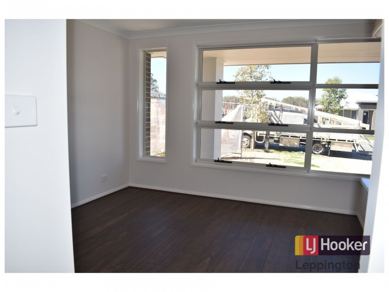 23 Fanflower Avenue, Denham Court NSW 2565