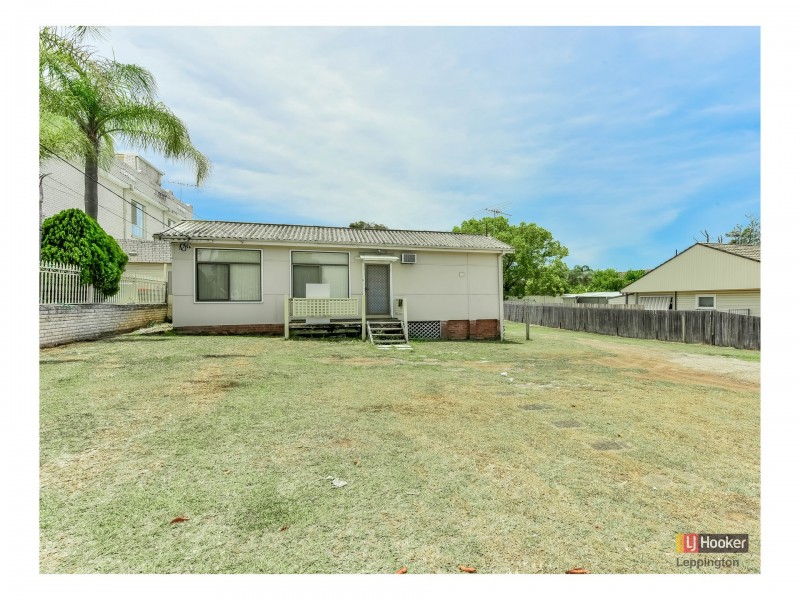 13 Charles Street, Smithfield NSW 2164