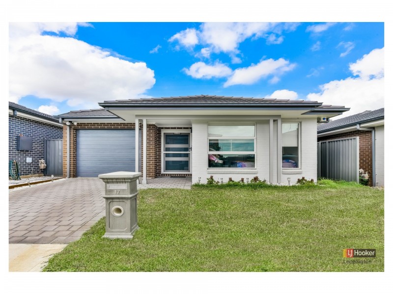 17 Grantham Crescent, Leppington NSW 2179