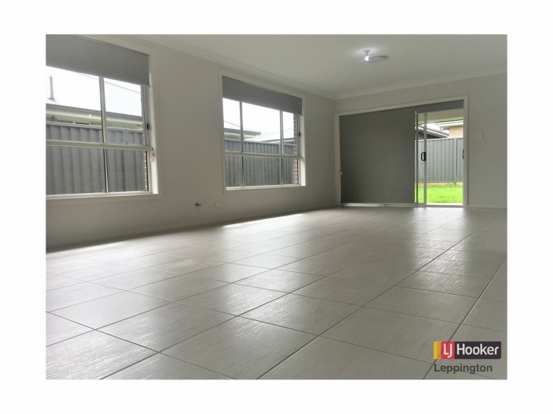 61 Nicholson Parade, Spring Farm NSW 2570