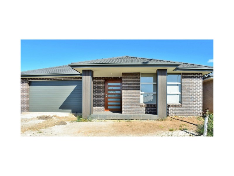 61 Nicholson Parade, Spring Farm NSW 2570