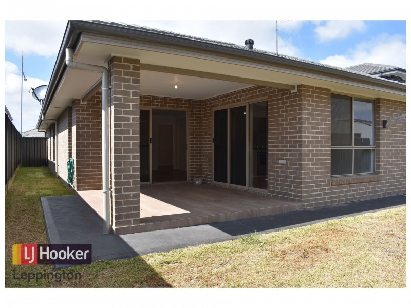 11 Jamboree Avenue, Leppington NSW 2179