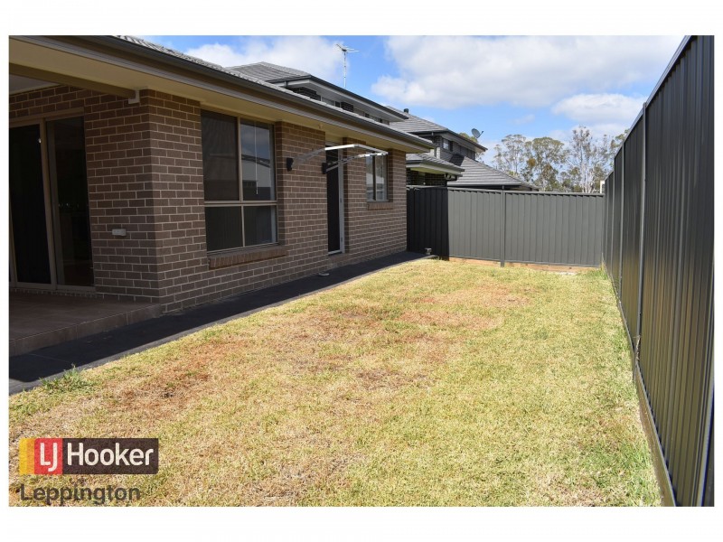 11 Jamboree Avenue, Leppington NSW 2179