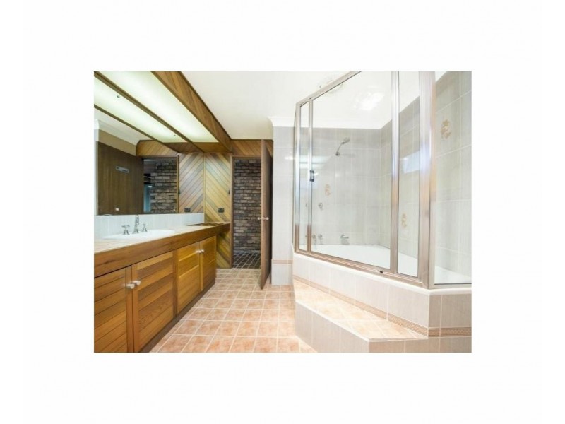 6 Giles Crescent, Ruse NSW 2560