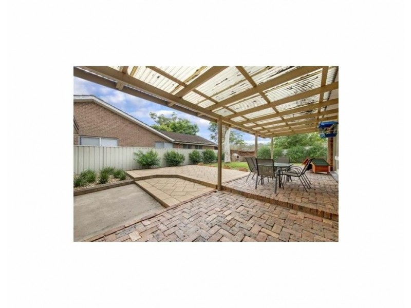 6 Giles Crescent, Ruse NSW 2560