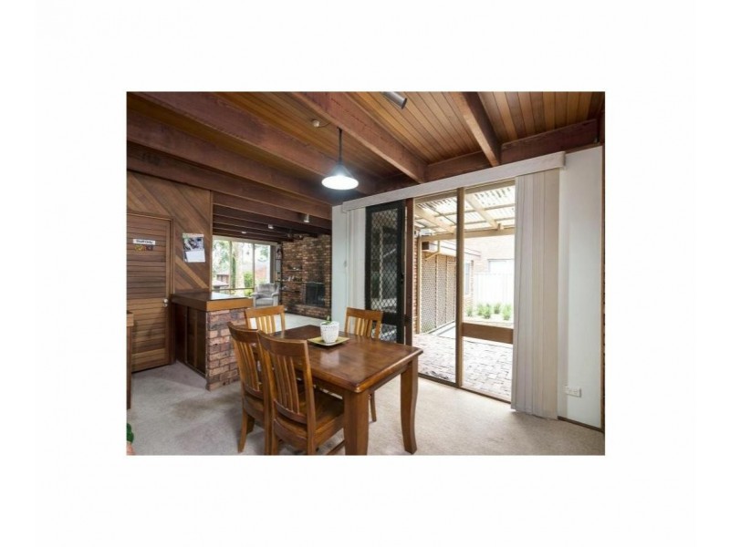 6 Giles Crescent, Ruse NSW 2560