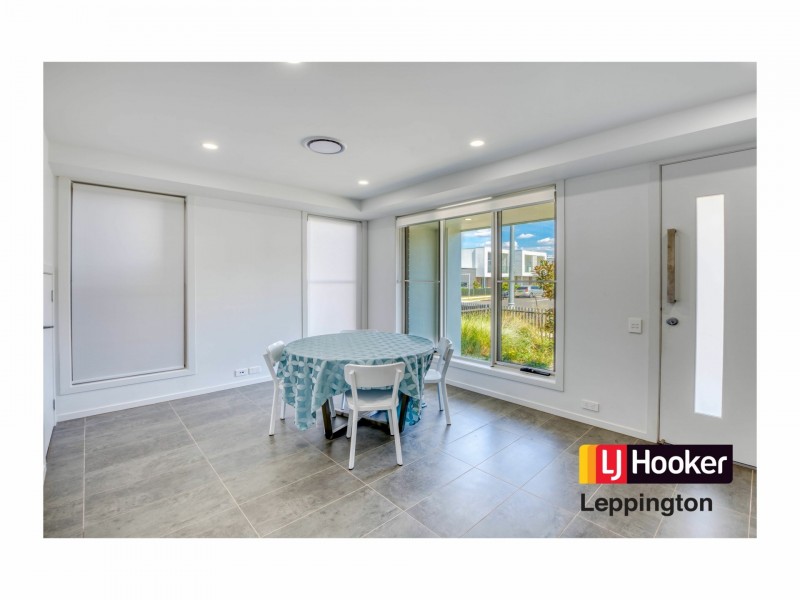 18 Indigo Crescent, Denham Court NSW 2565