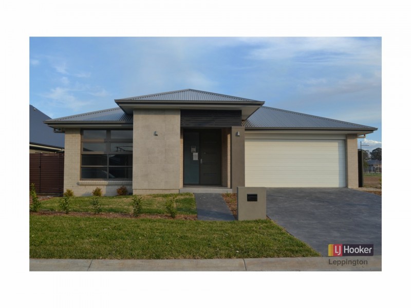 38 Law Crescent, Oran Park NSW 2570