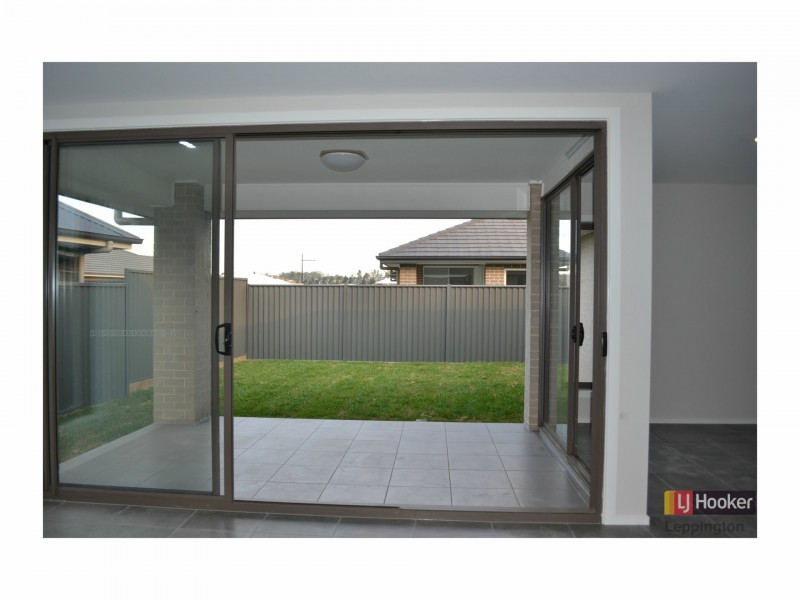 38 Law Crescent, Oran Park NSW 2570