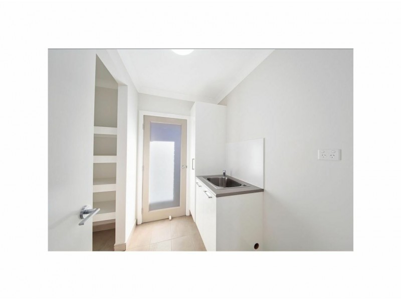 38 Law Crescent, Oran Park NSW 2570