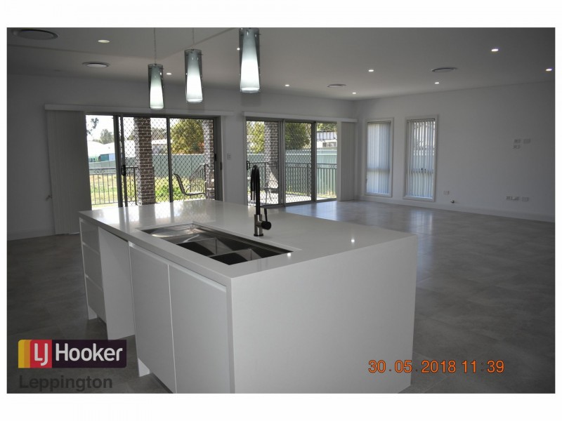 35B Wynyard Avenue, Rossmore NSW 2557