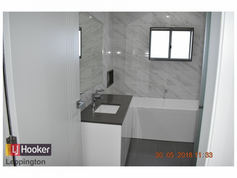 35B Wynyard Avenue, Rossmore NSW 2557