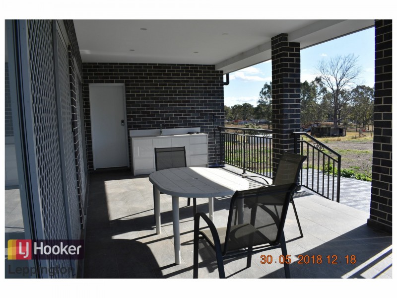 35B Wynyard Avenue, Rossmore NSW 2557