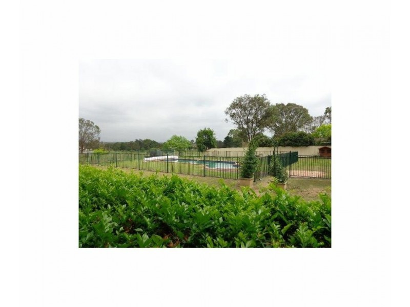 26 Whitaker Road, Rossmore NSW 2557