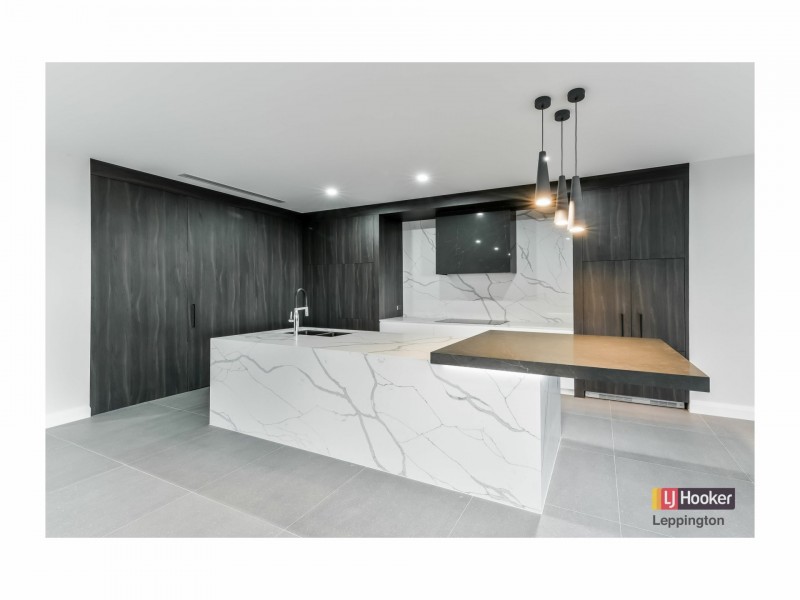 15 Chamberlain Way, Harrington Park NSW 2567