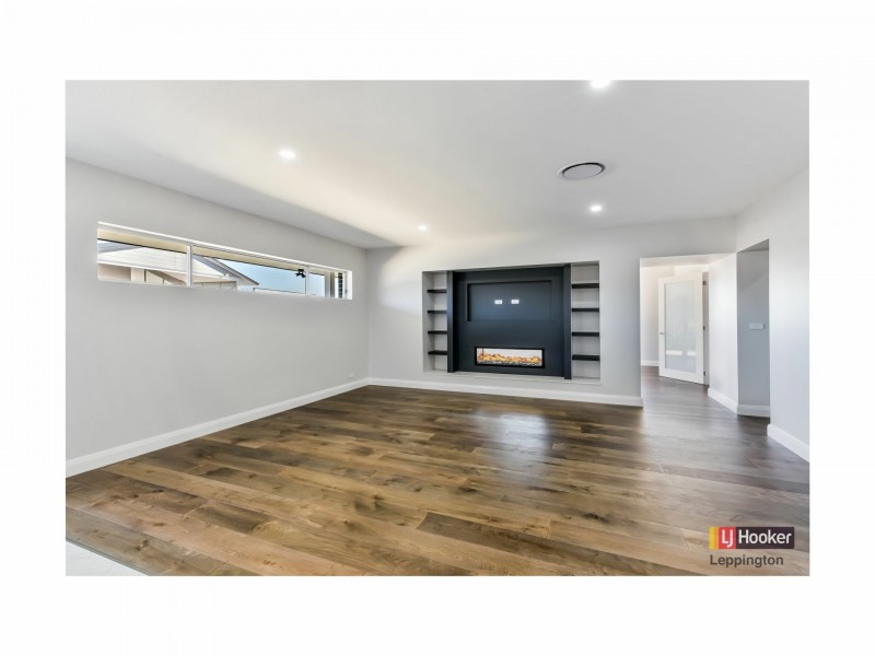 15 Chamberlain Way, Harrington Park NSW 2567