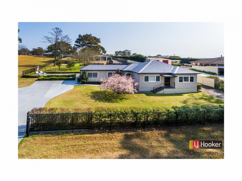 39 Chisholm Road, Catherine Field NSW 2557