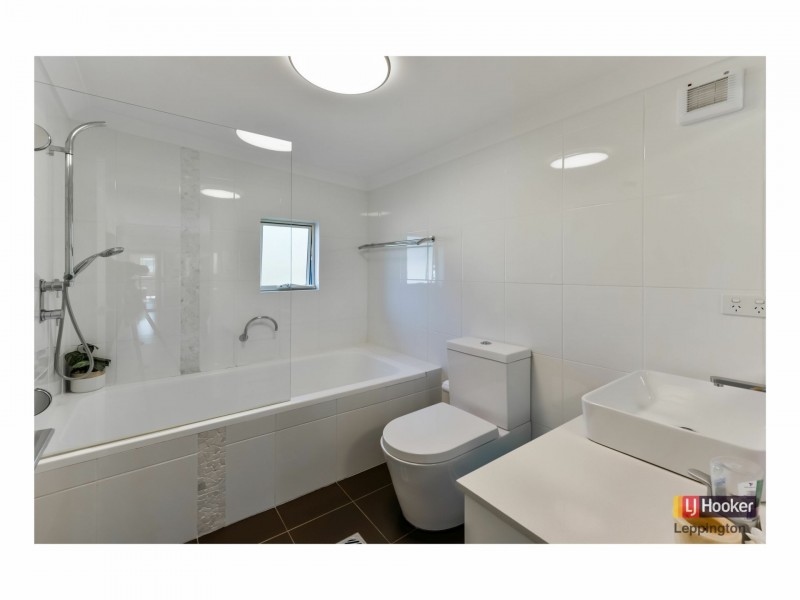 39 Chisholm Road, Catherine Field NSW 2557