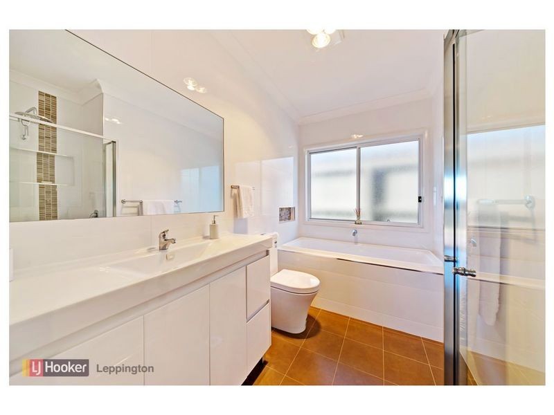 25 Danvers Road, Spring Farm NSW 2570