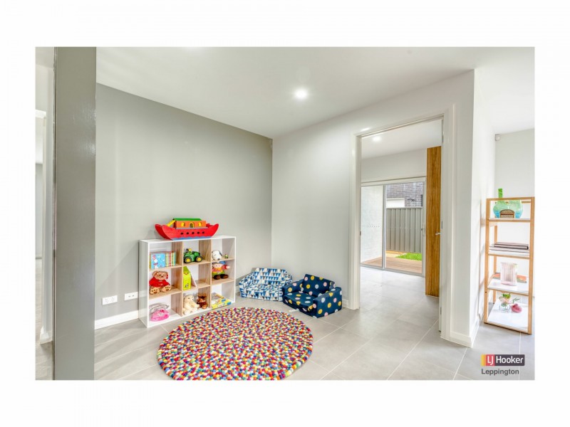 29 Commissioners Drive, Denham Court NSW 2565