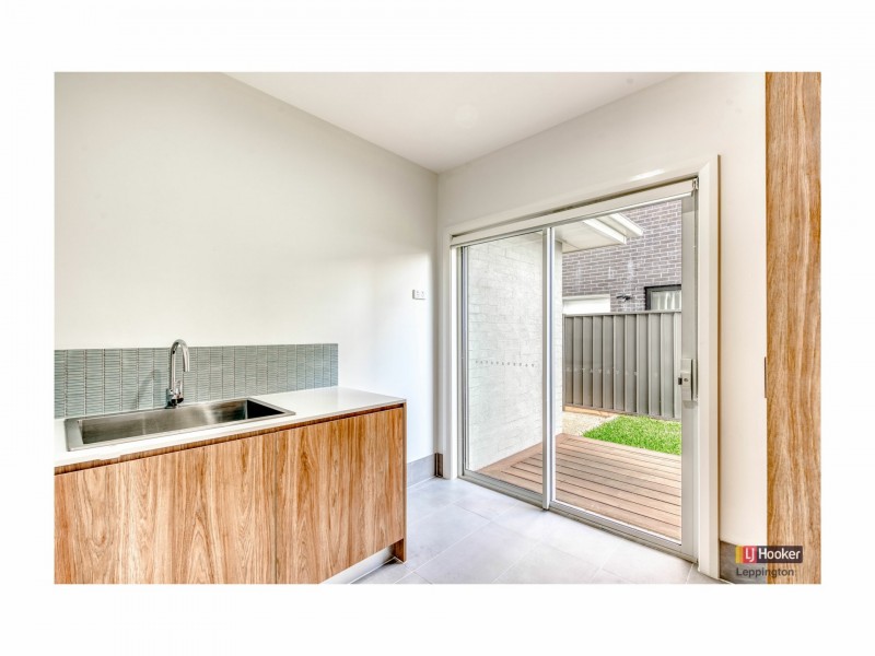 29 Commissioners Drive, Denham Court NSW 2565