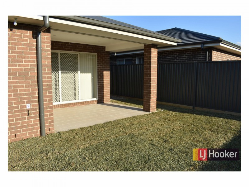 50 Wiregrass Avenue, Denham Court NSW 2565