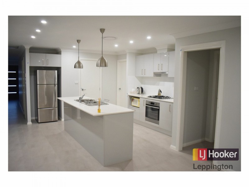 80 Aqueduct Street, Leppington NSW 2179